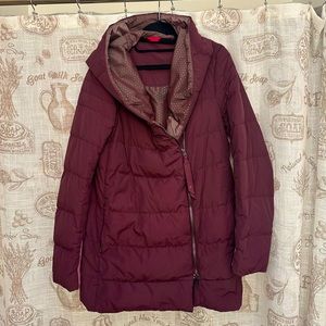 LULULEMON Puffy Blanket Jacket Bordeaux Drama Sz 8